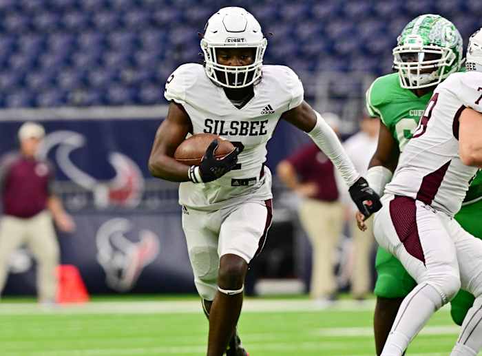 Silsbee vs Cuero December 2, 2022 Photo-Tom Dendy45